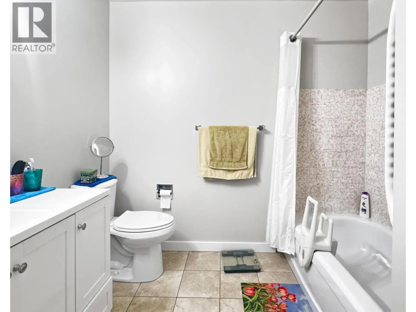 2321 12TH Street N Unit# 206B