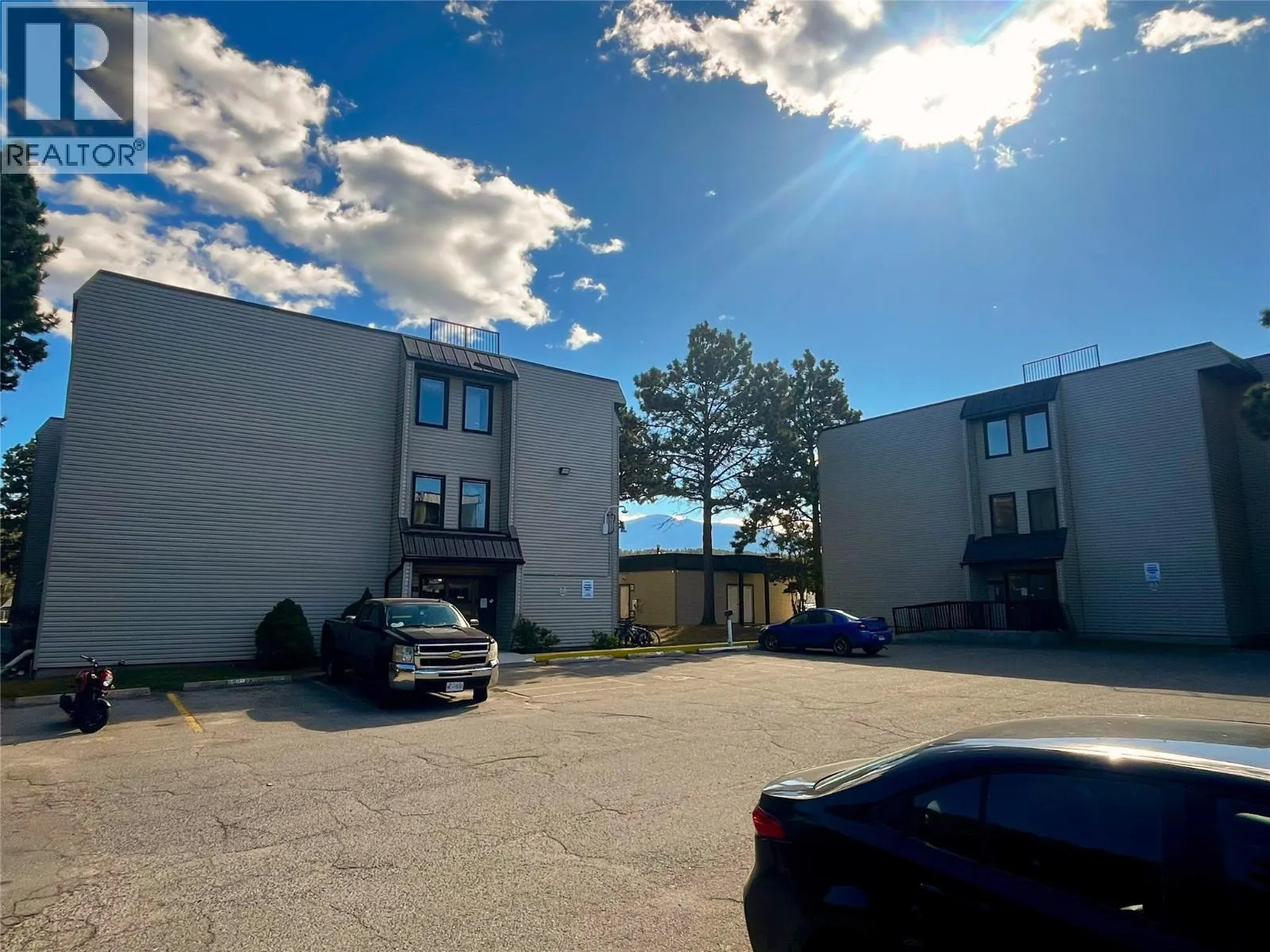 2321 12TH Street N Unit# 206B