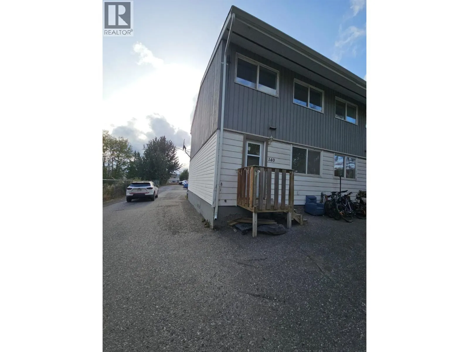 140-5100 53 Street SW
