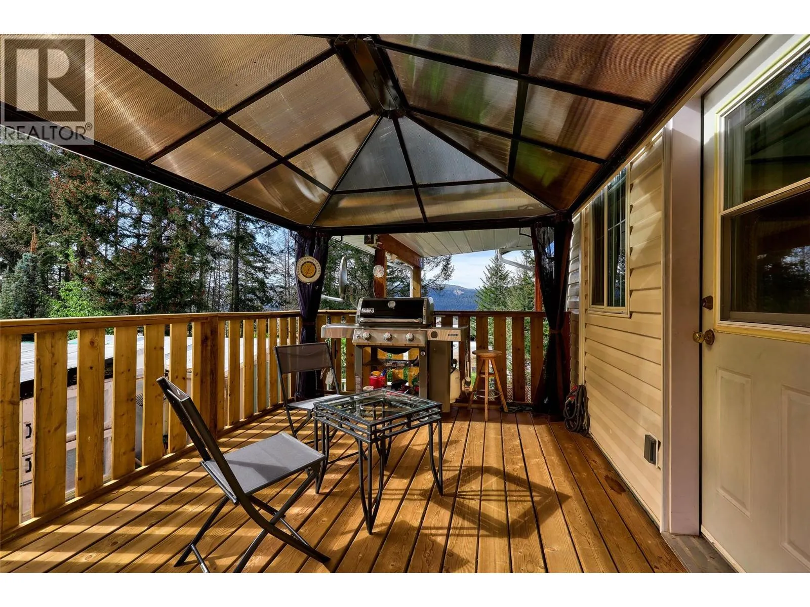 320 Linden Road
