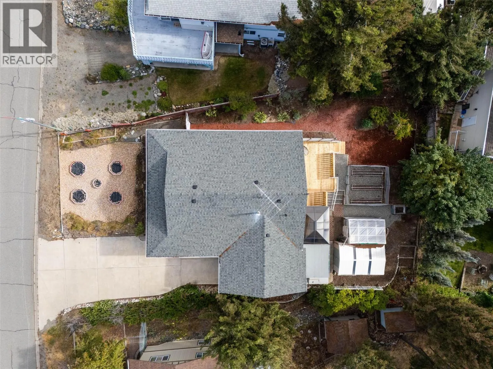 320 Linden Road