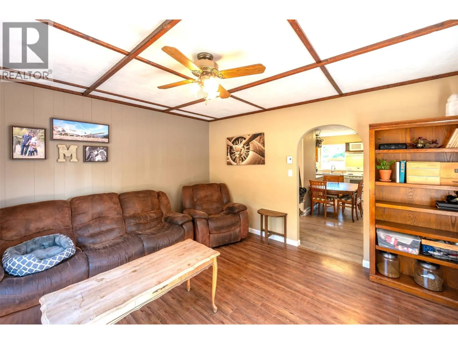 5747 Sawmill Road