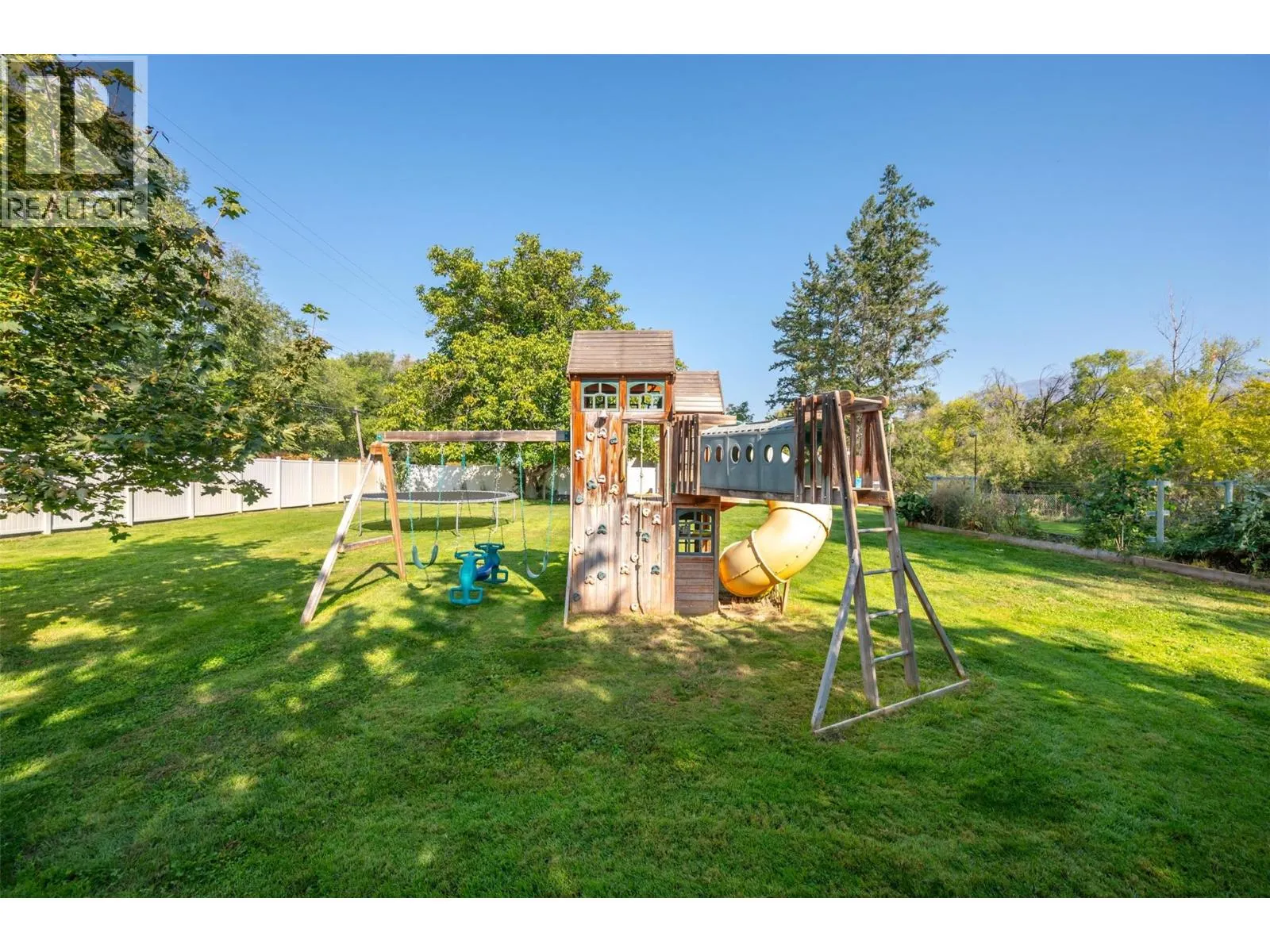 5747 Sawmill Road