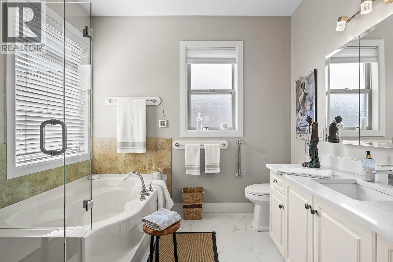 2175 Alvarado Trail