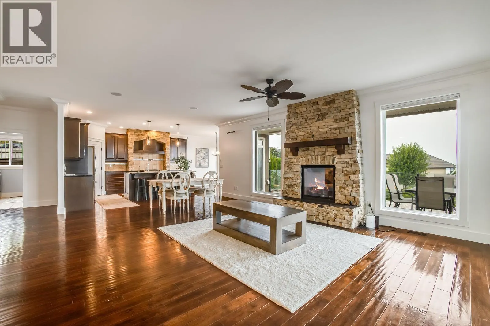 2584 Lucinde Road