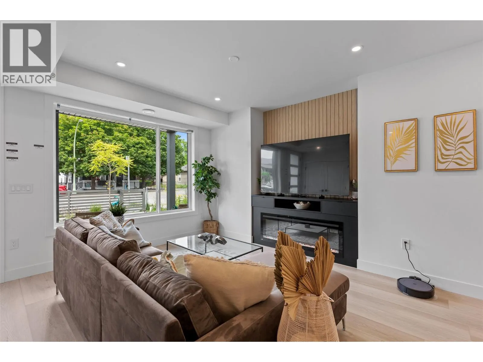 787 Lawson Avenue Unit# 3