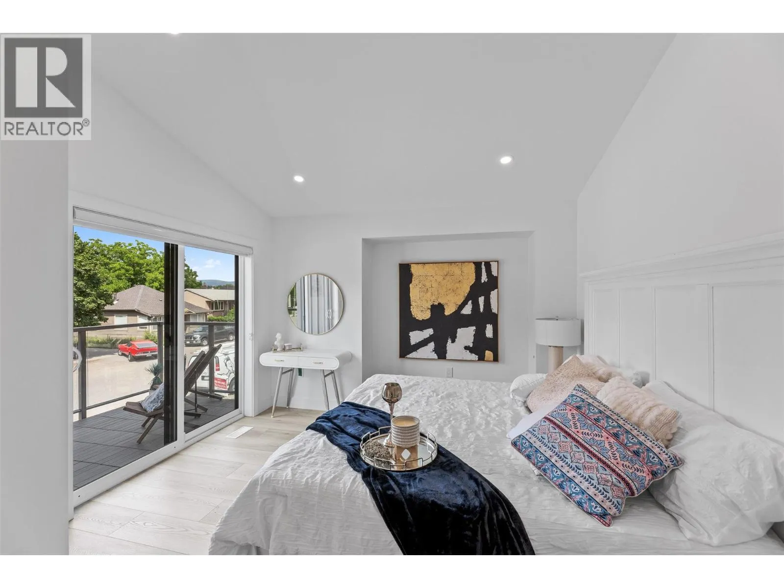 787 Lawson Avenue Unit# 3