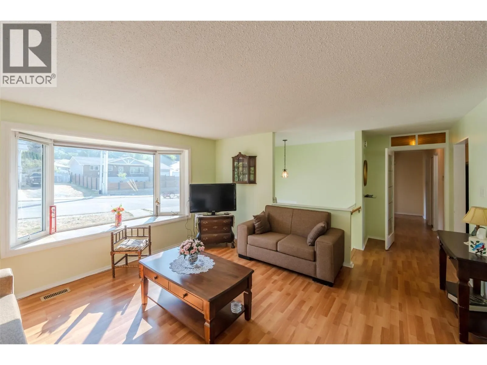 2595 Dartmouth Drive
