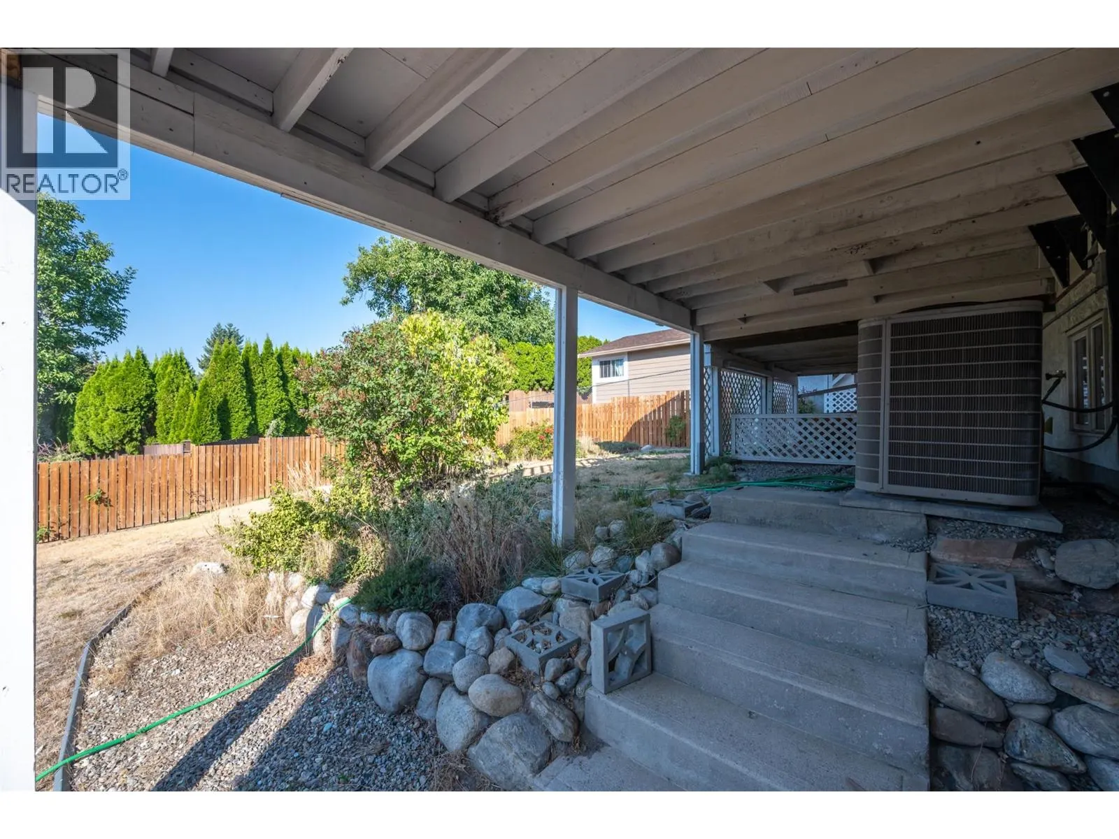 2595 Dartmouth Drive