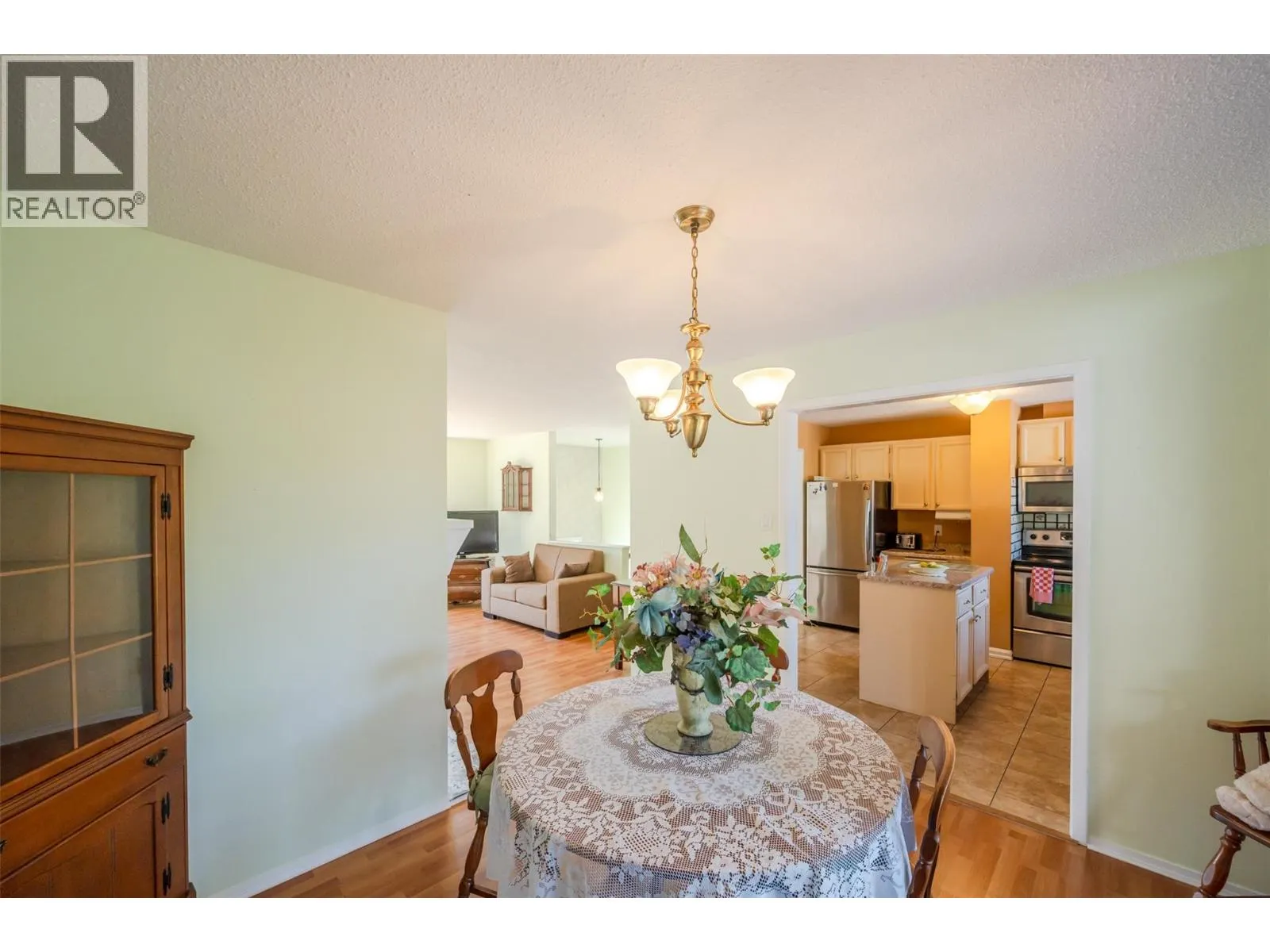 2595 Dartmouth Drive