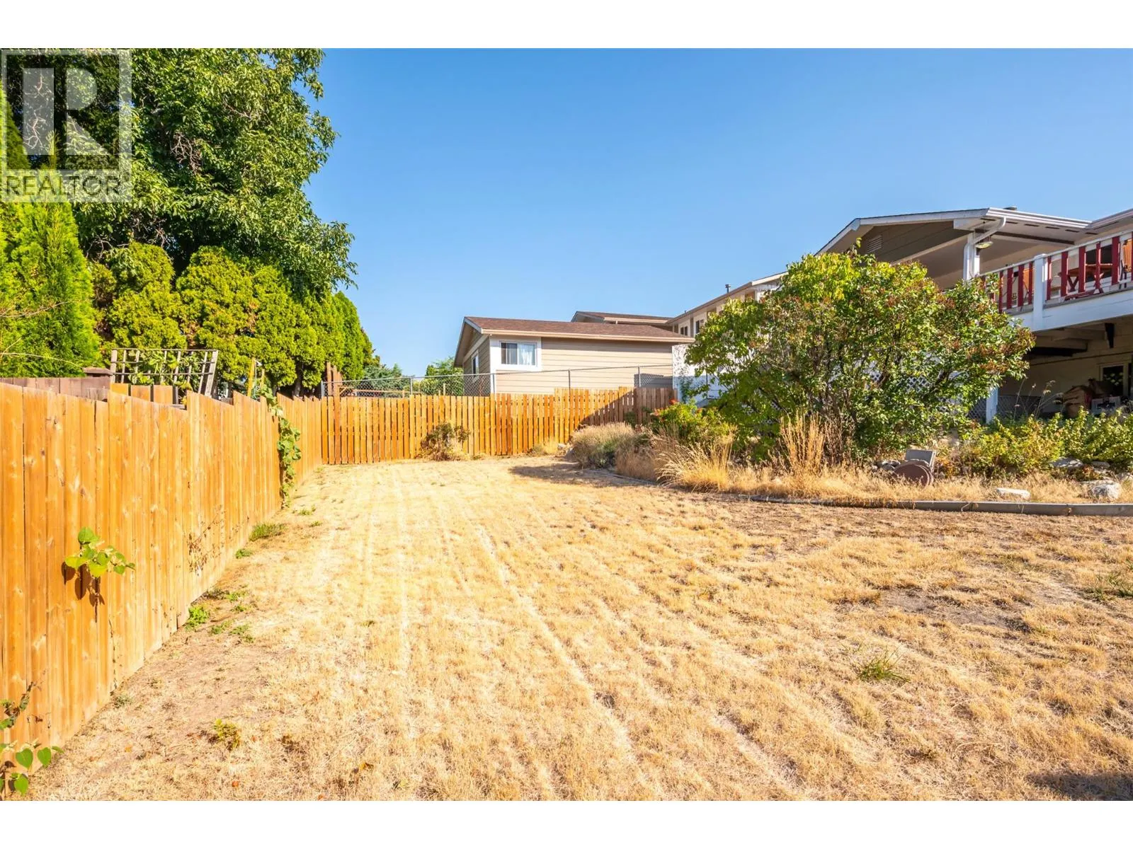 2595 Dartmouth Drive