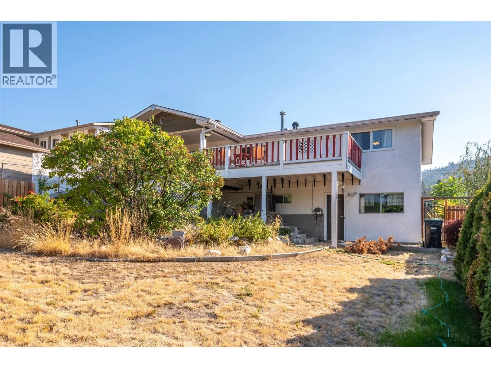 2595 Dartmouth Drive
