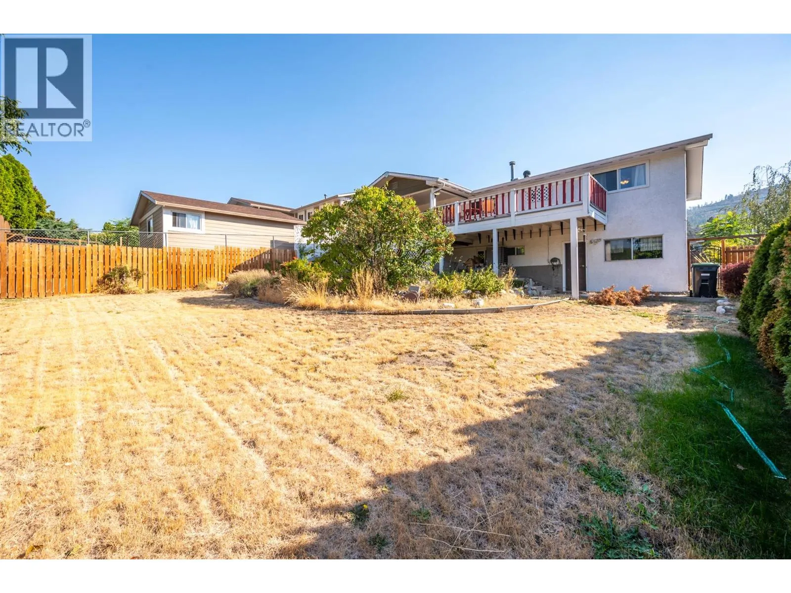2595 Dartmouth Drive