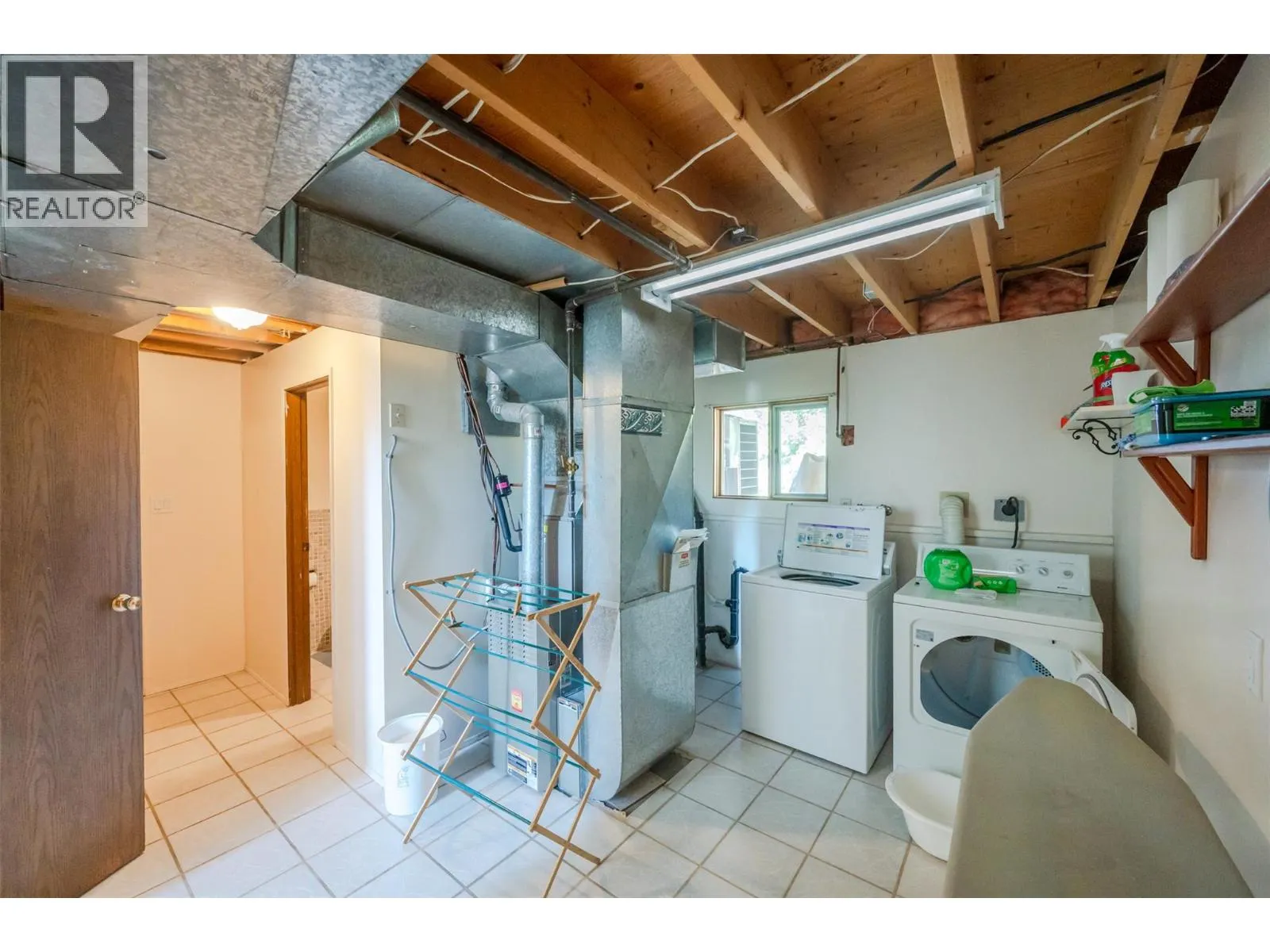 2595 Dartmouth Drive