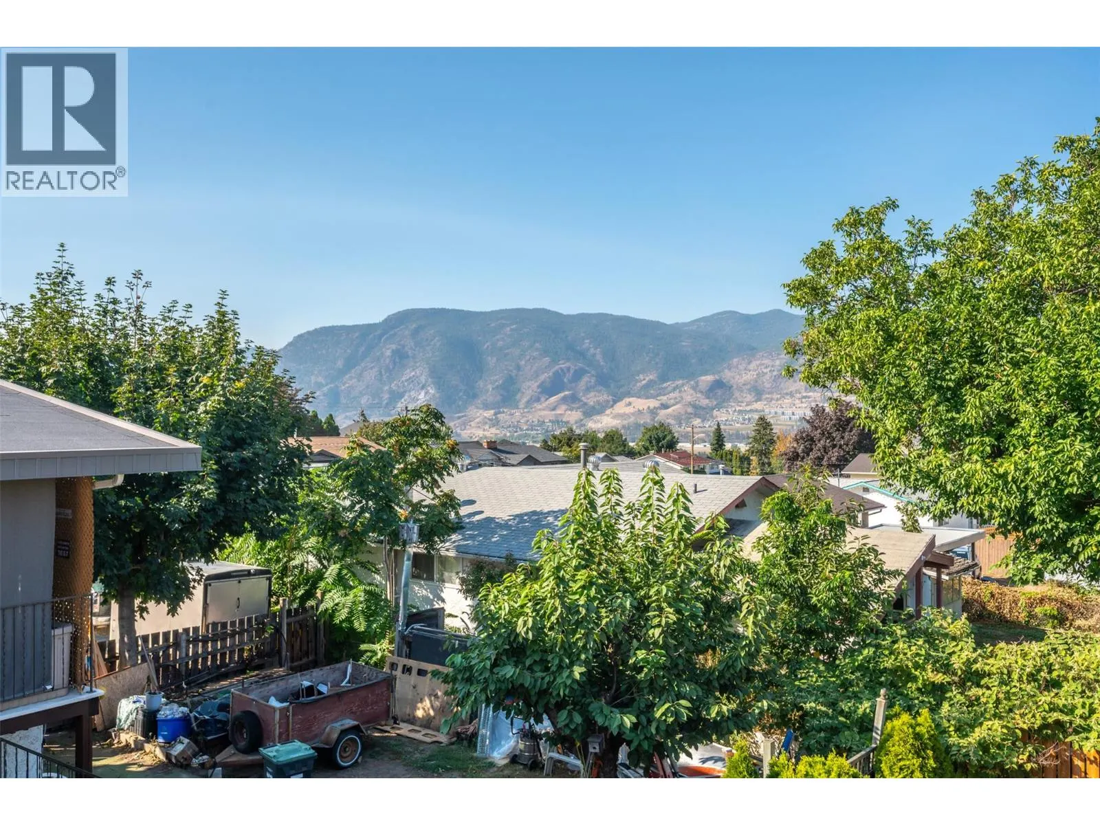 2595 Dartmouth Drive