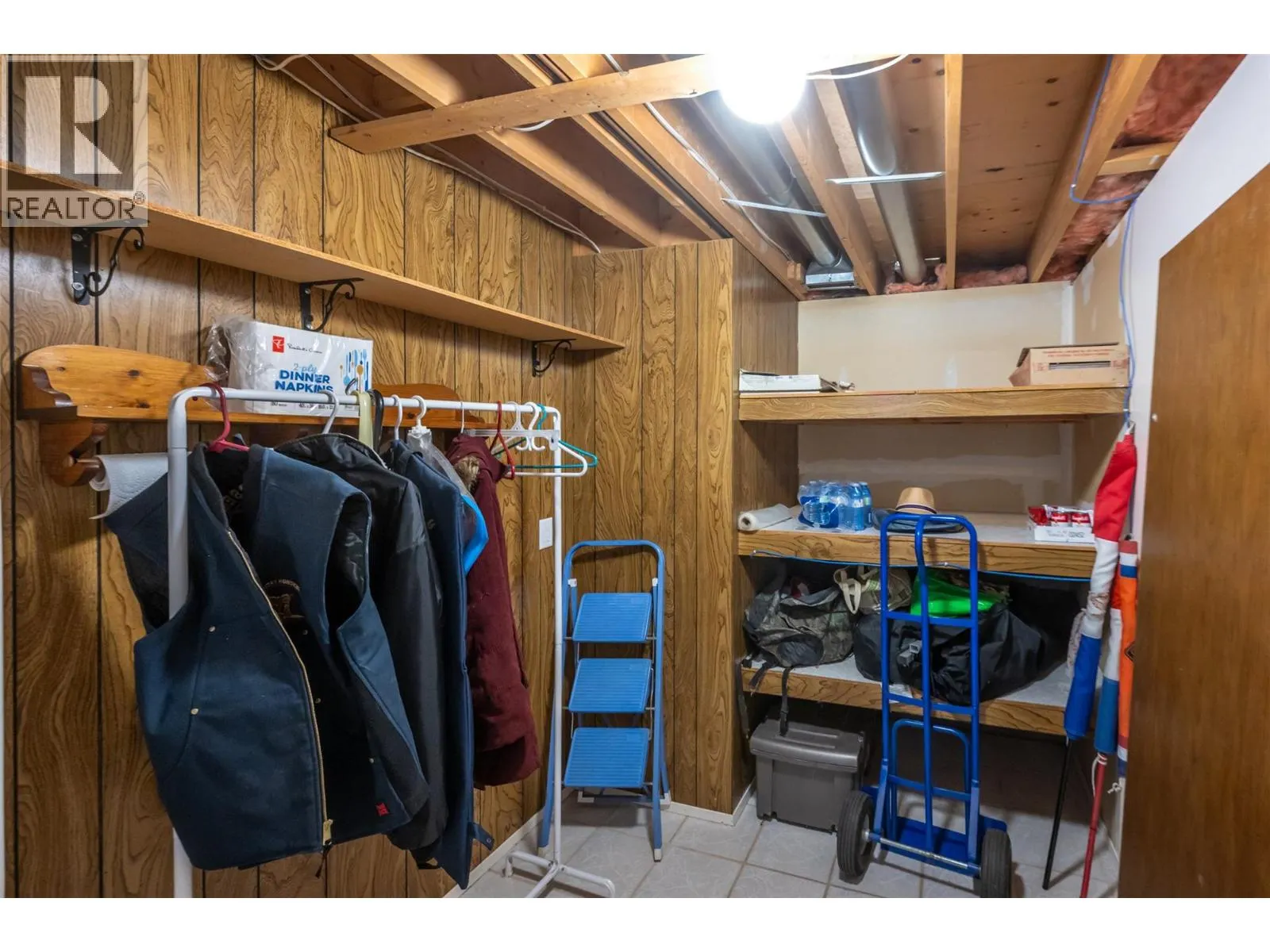2595 Dartmouth Drive