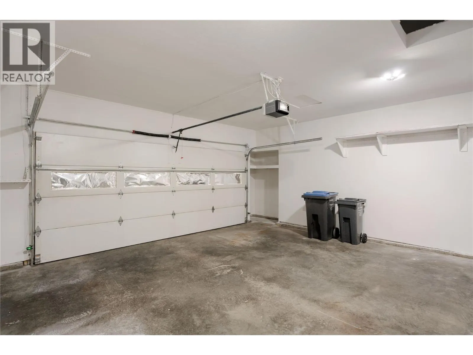 980 DILWORTH Drive Unit# 16