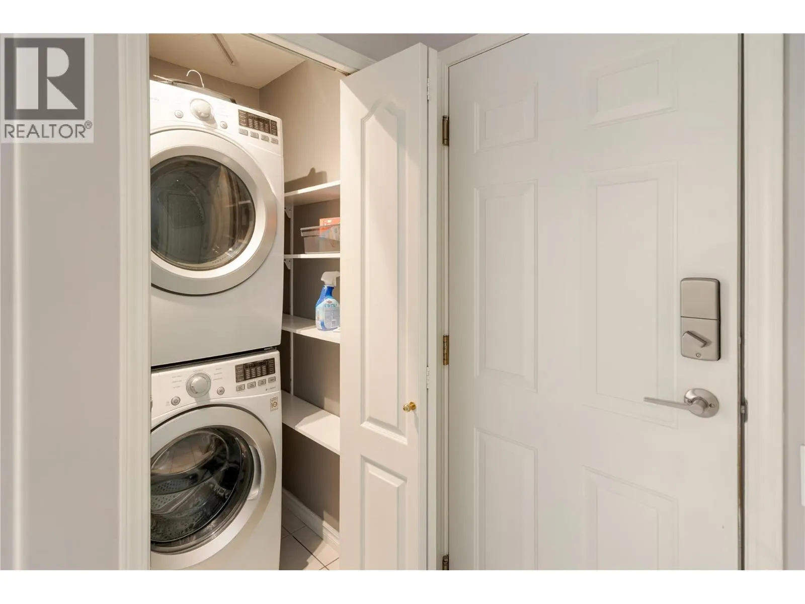 980 DILWORTH Drive Unit# 16