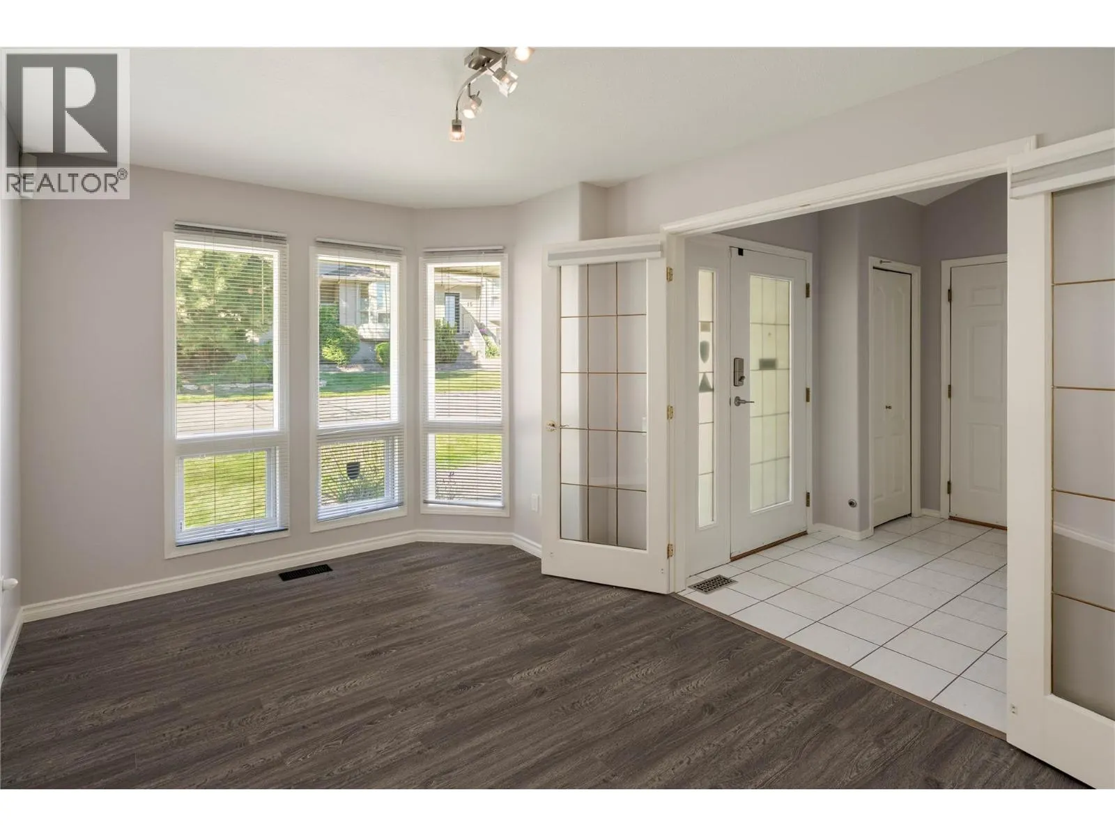980 DILWORTH Drive Unit# 16