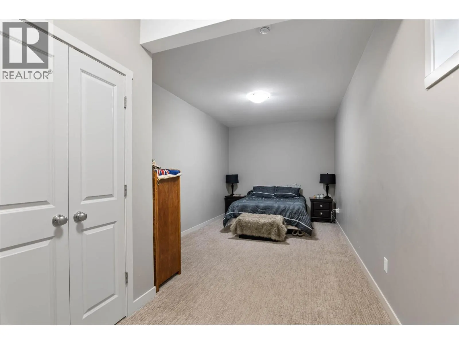 2209 Saddleback Drive