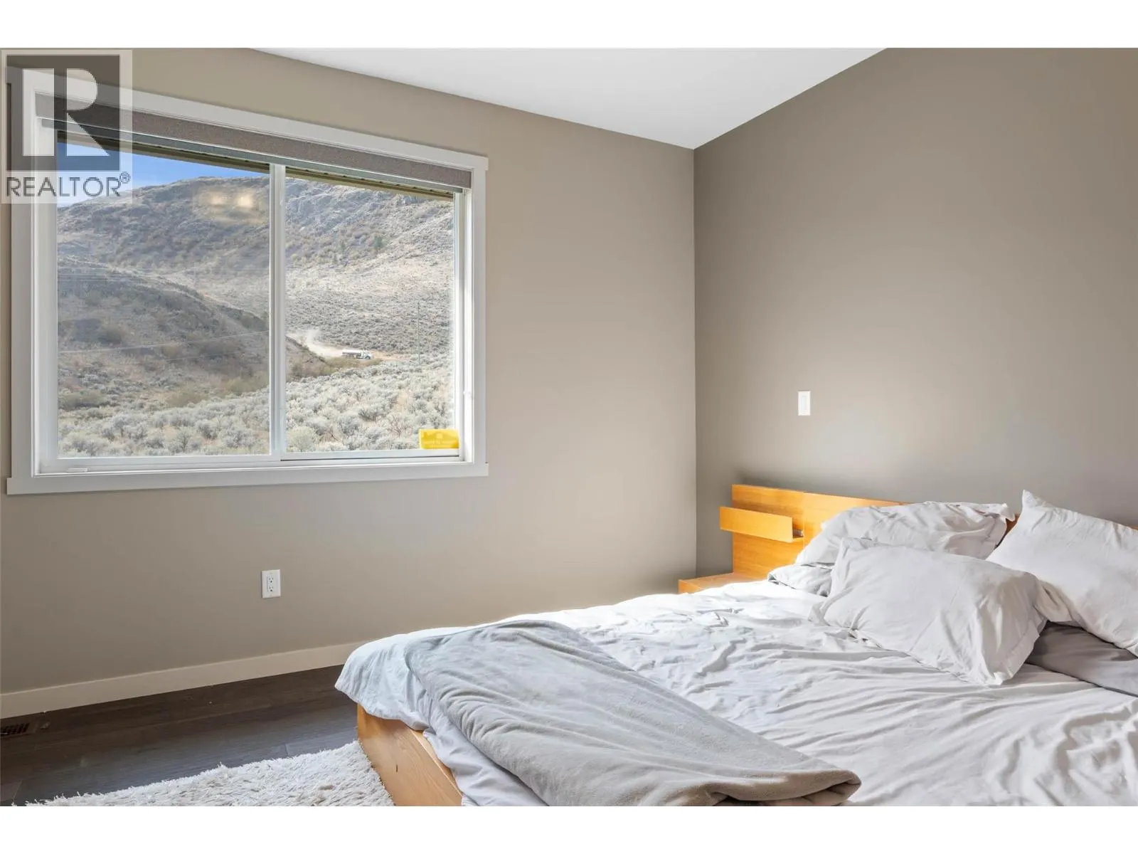 2209 Saddleback Drive