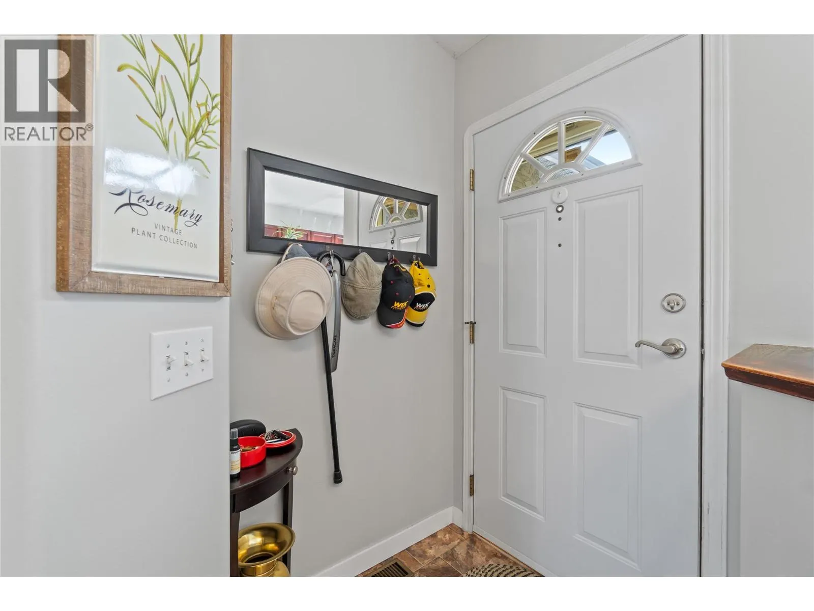 2210 Louie Drive Unit# 14