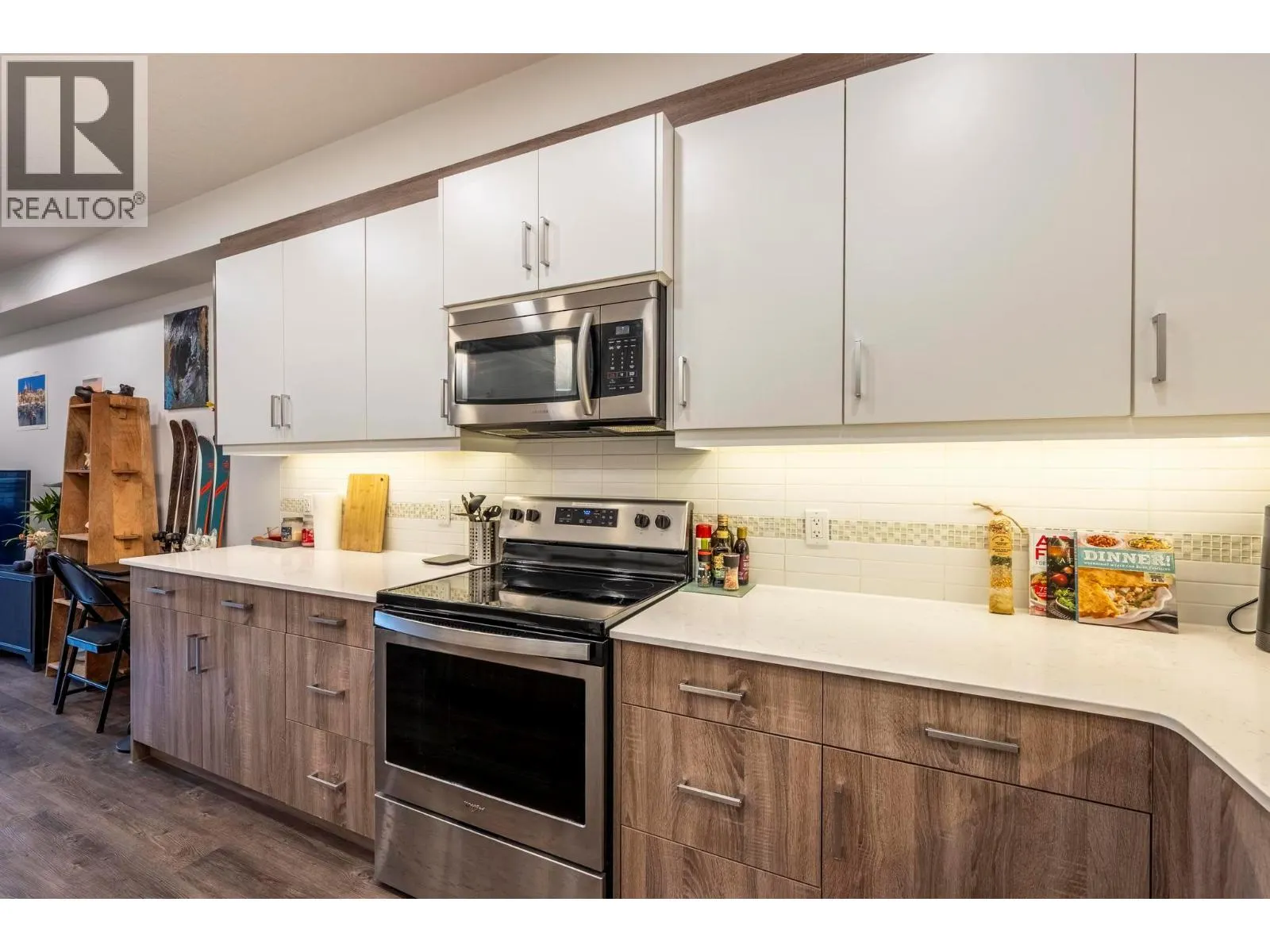410 5TH  S Avenue Unit# 1104