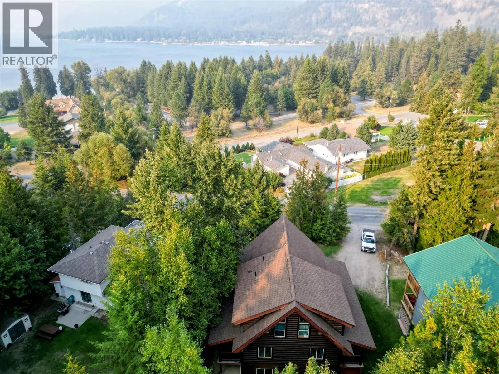 147 WEST LAKE Drive