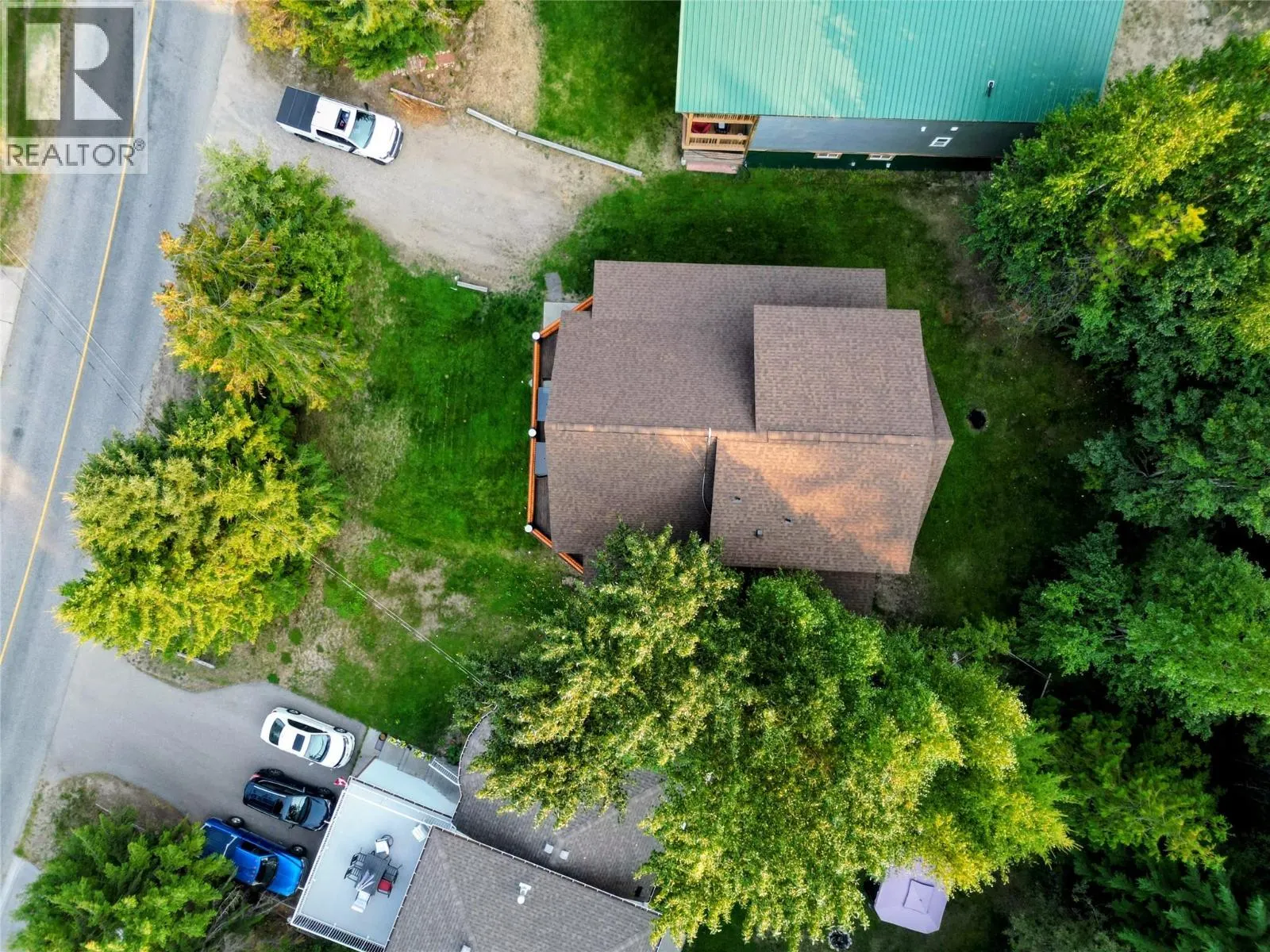 147 WEST LAKE Drive