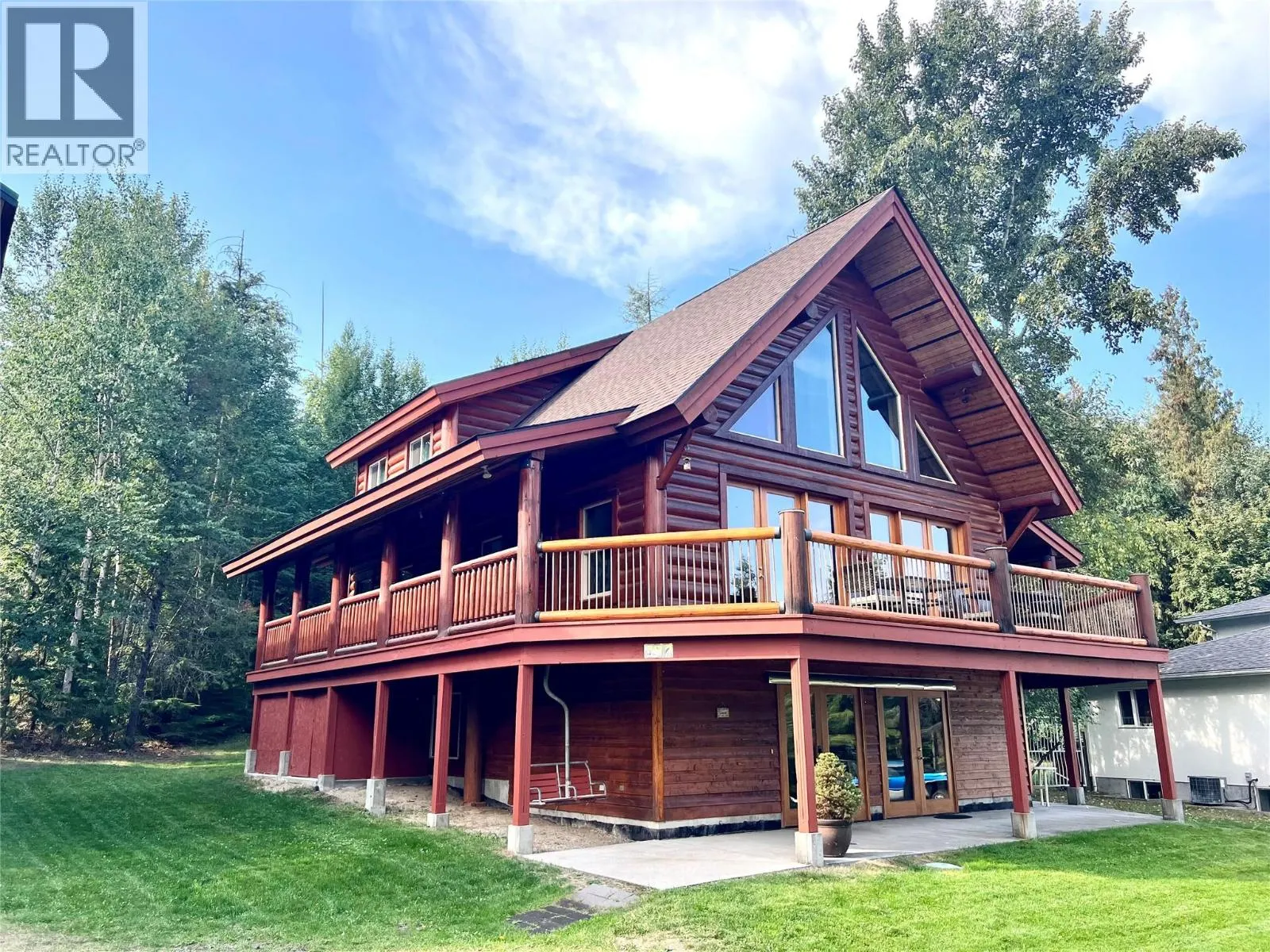 147 WEST LAKE Drive