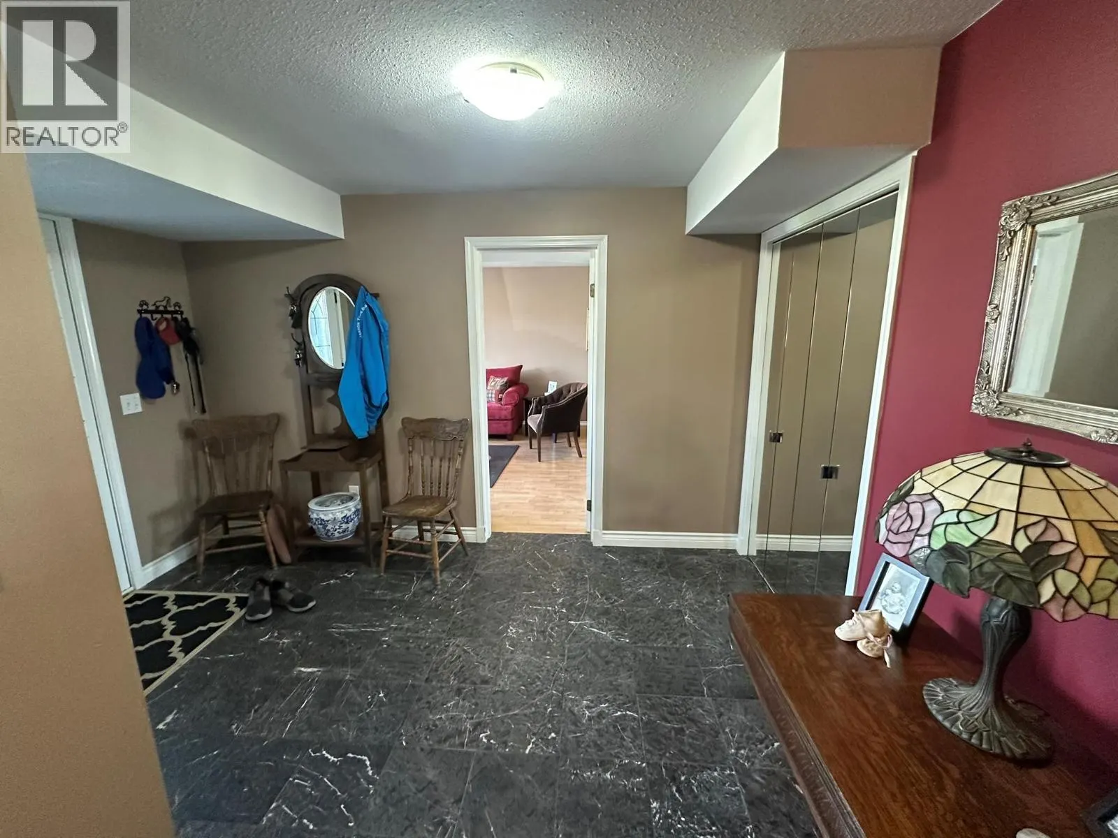 4712 Valleyview Place