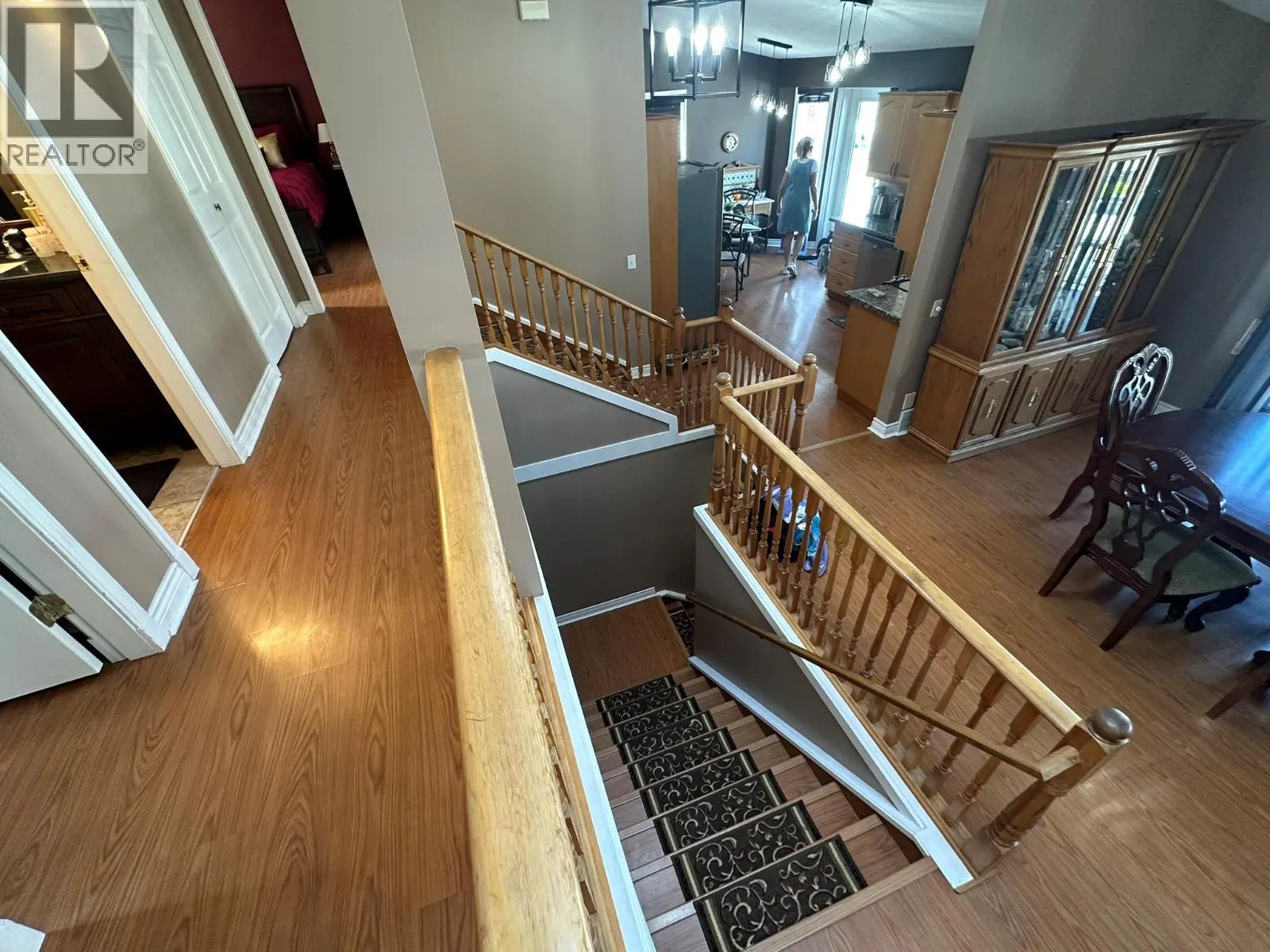 4712 Valleyview Place