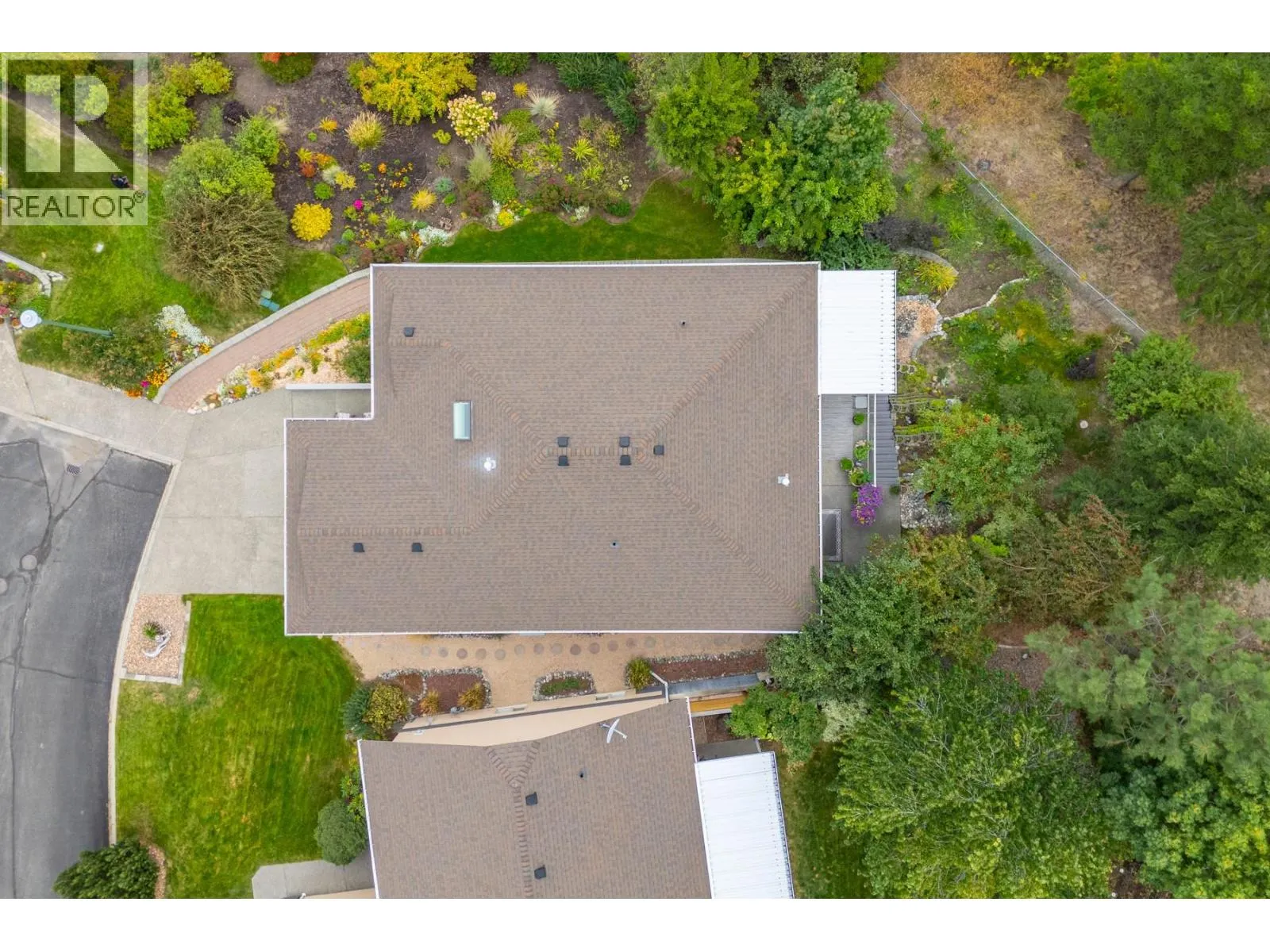1575 SPRINGHILL Drive Unit# 26