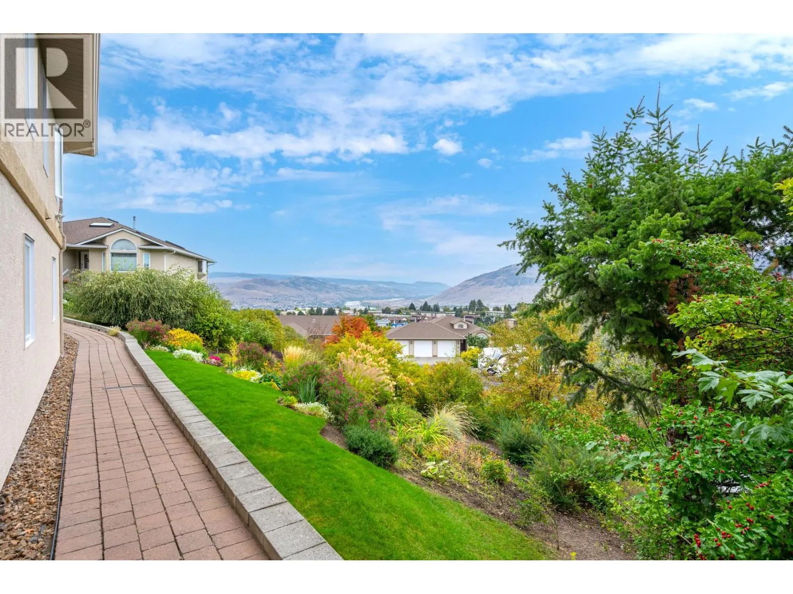 1575 SPRINGHILL Drive Unit# 26