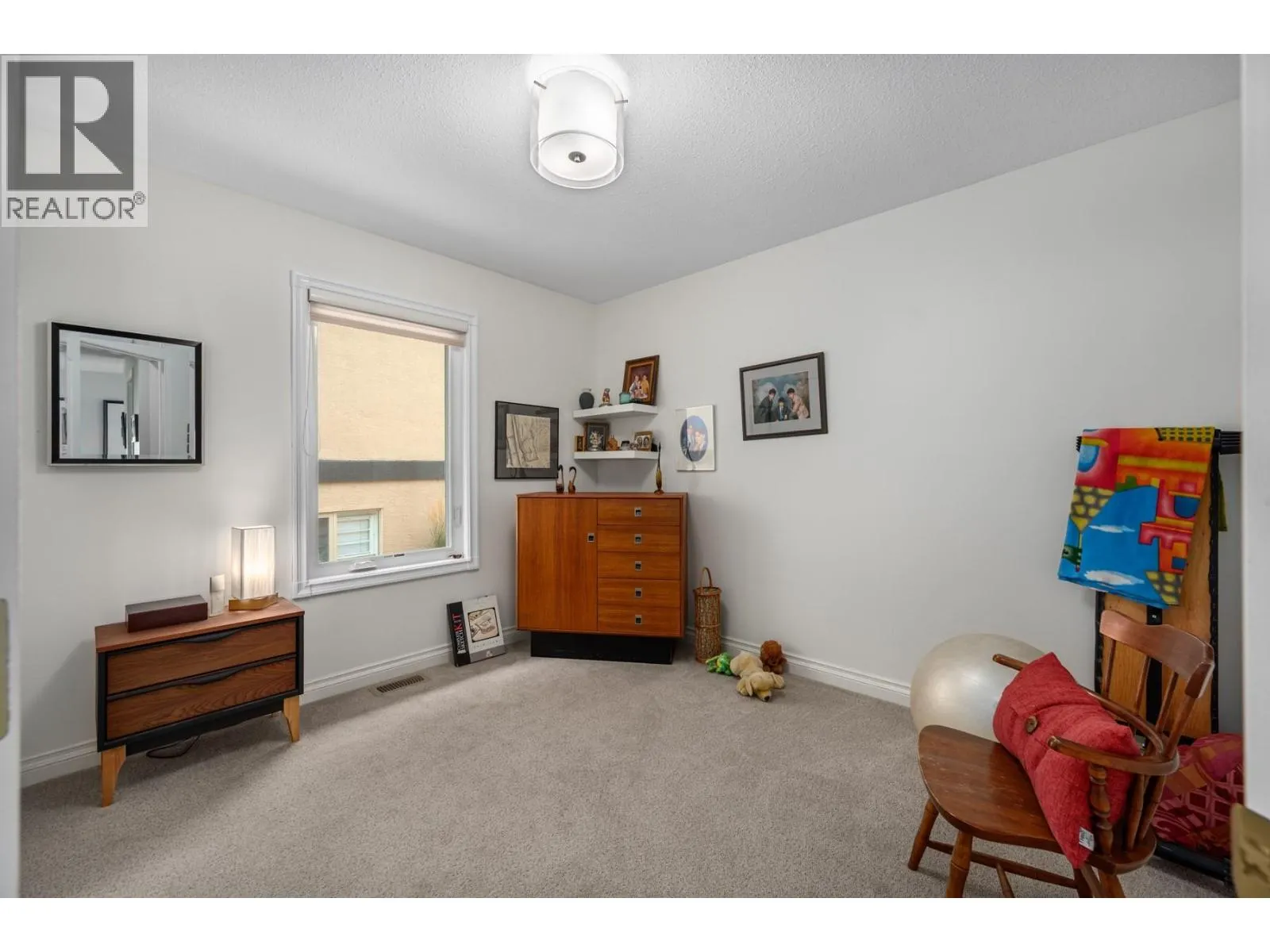 1575 SPRINGHILL Drive Unit# 26