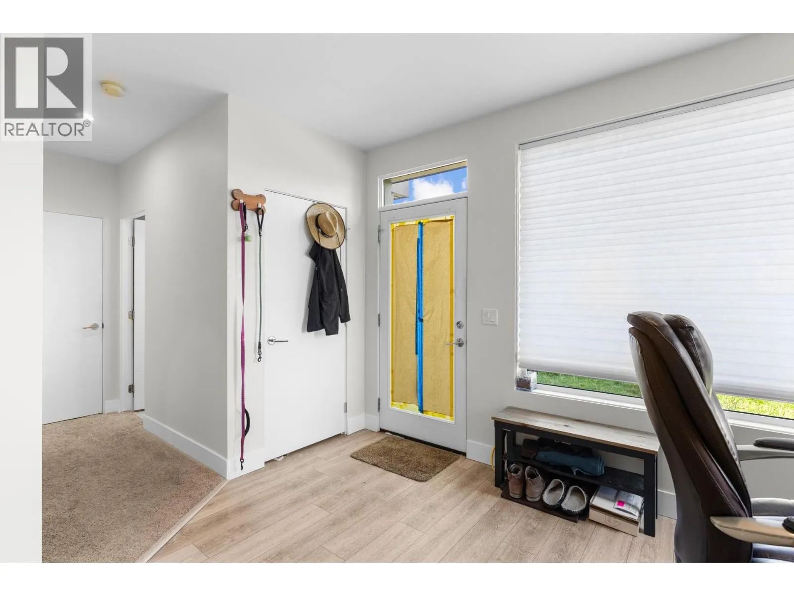 1341 Sladen Crescent