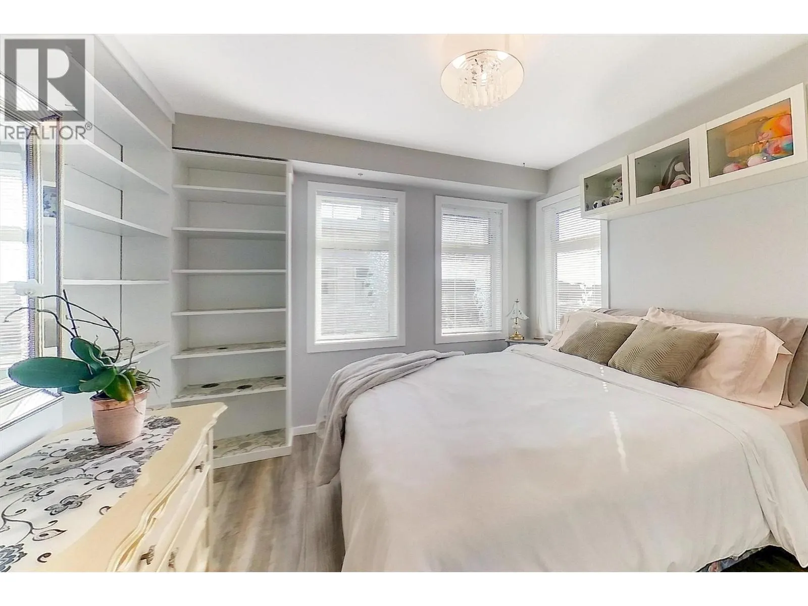 1831 Ambrosi Road Unit# 1