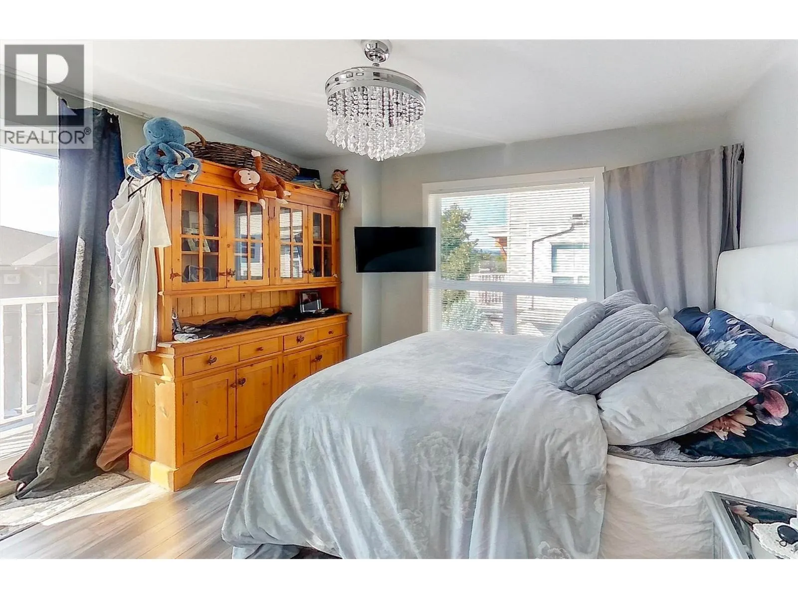1831 Ambrosi Road Unit# 1