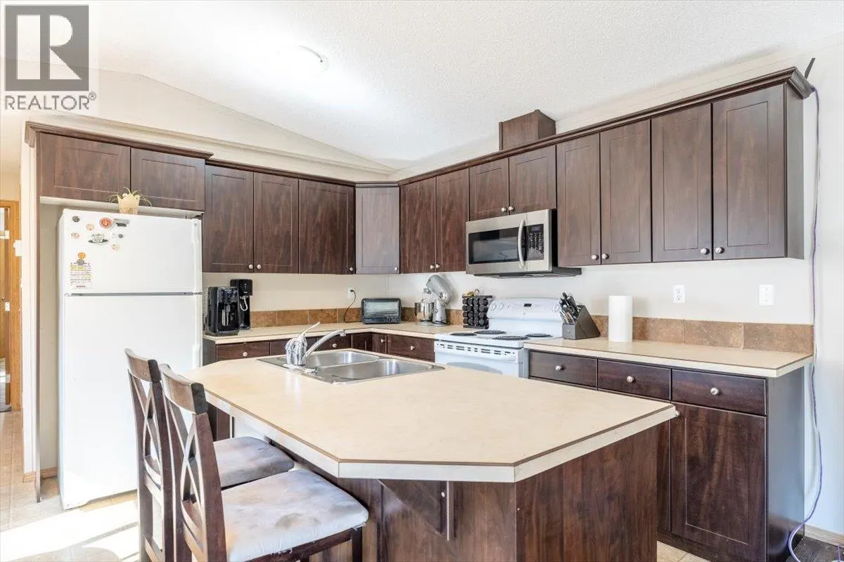 100 Aspen Drive Unit# 6