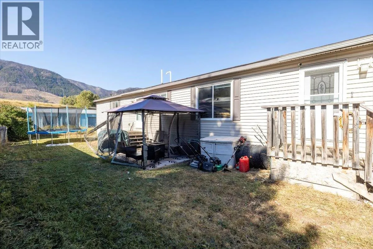 100 Aspen Drive Unit# 6