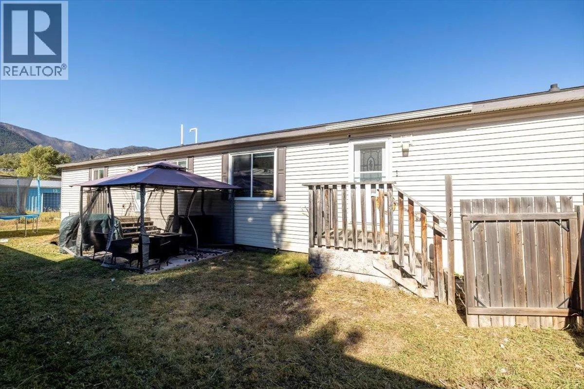 100 Aspen Drive Unit# 6