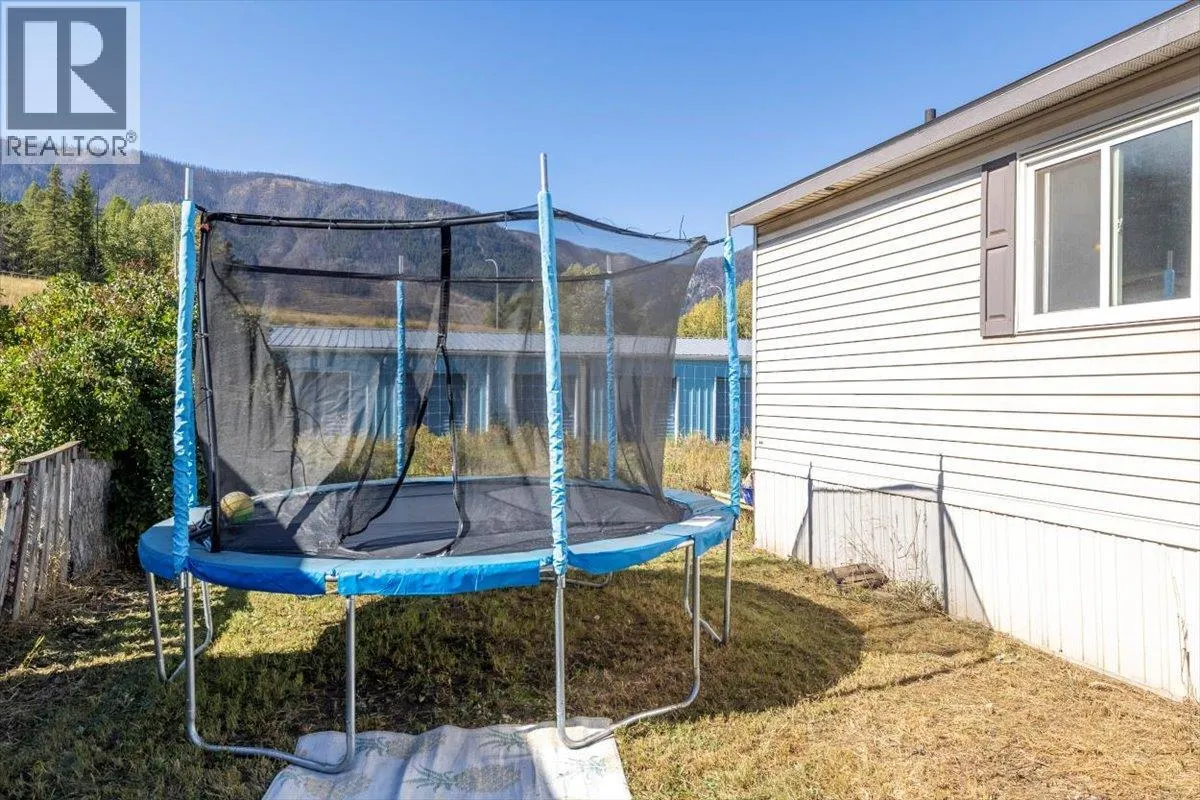 100 Aspen Drive Unit# 6