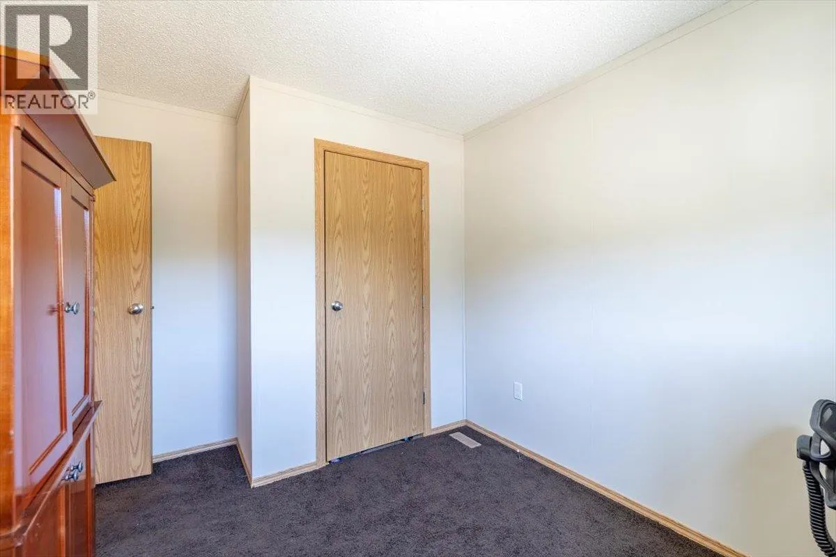 100 Aspen Drive Unit# 6