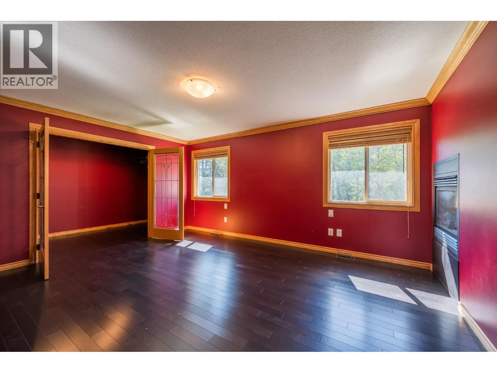 8925 Grizzly Crescent