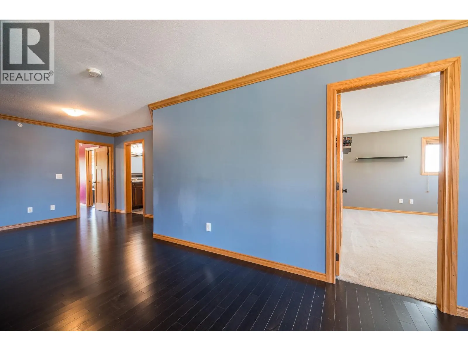 8925 Grizzly Crescent