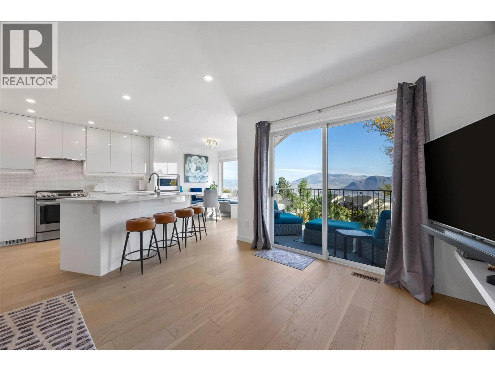 1750 MCKINLEY Court Unit# 35