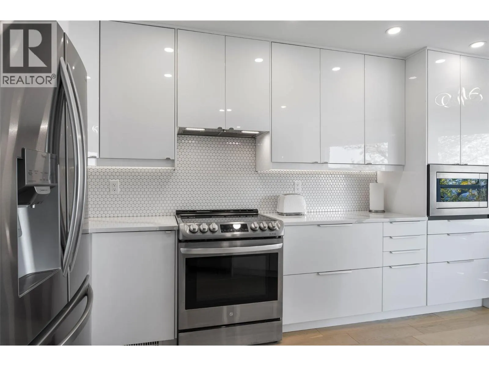 1750 MCKINLEY Court Unit# 35