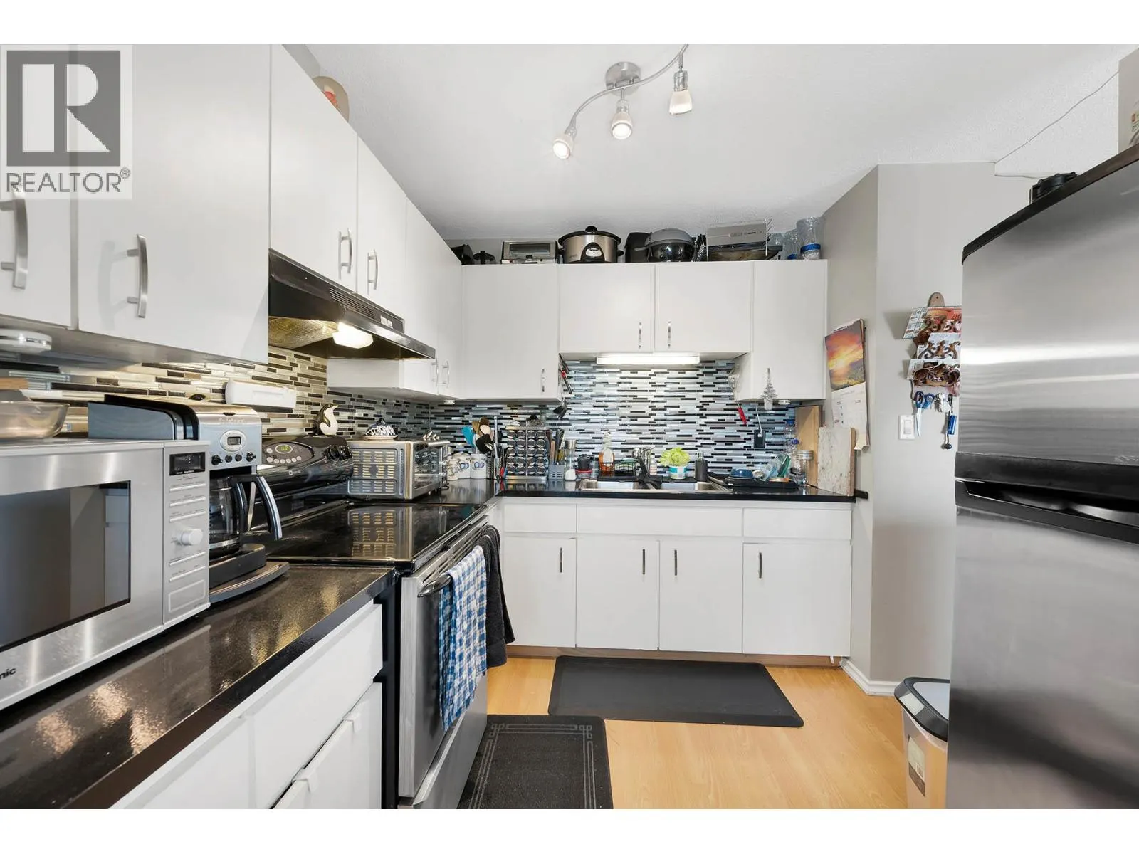 800 VALHALLA Drive Unit# 102