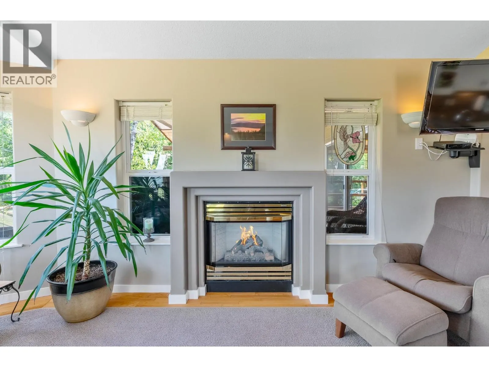 285 Kault Hill Road
