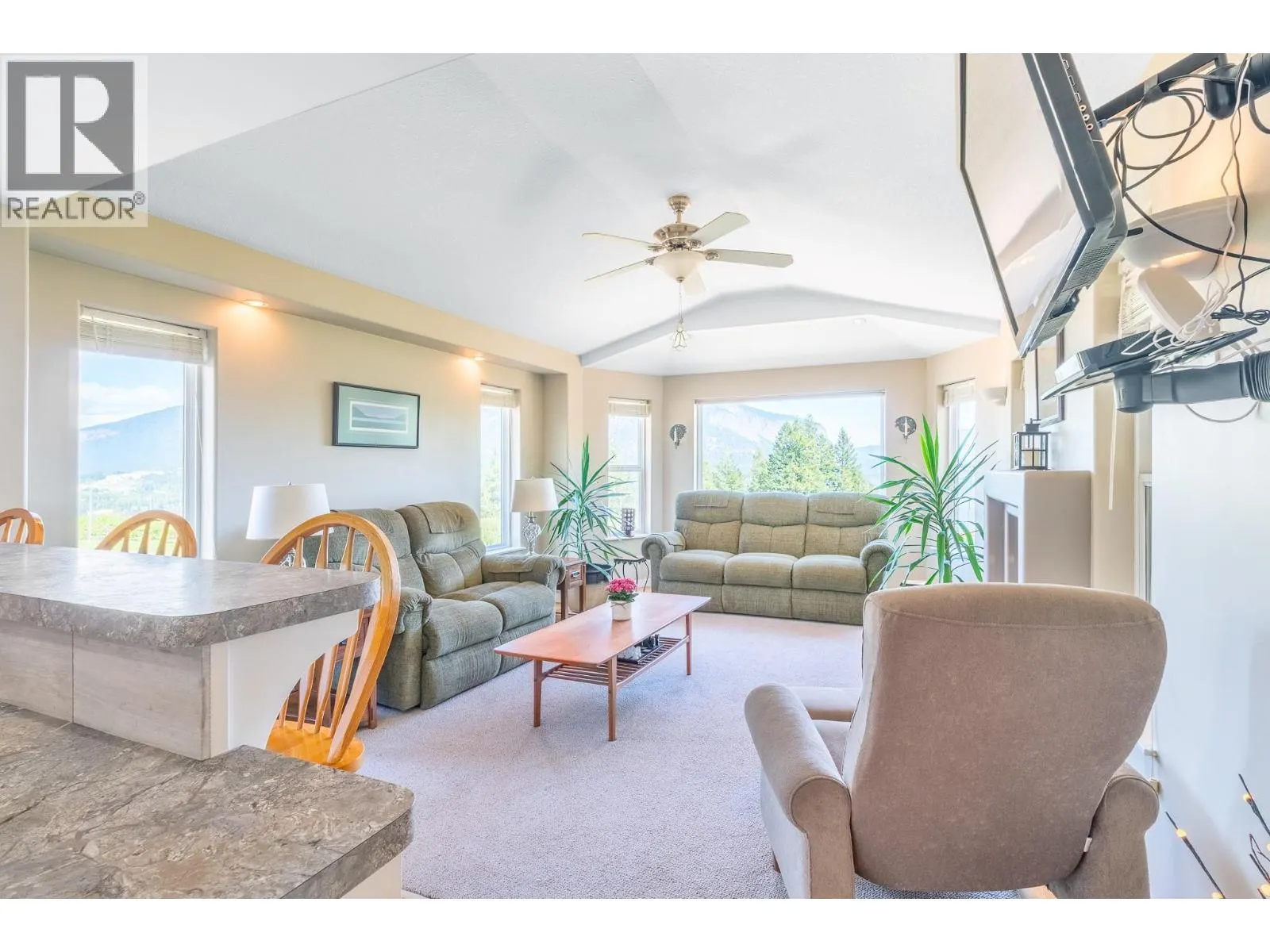 285 Kault Hill Road